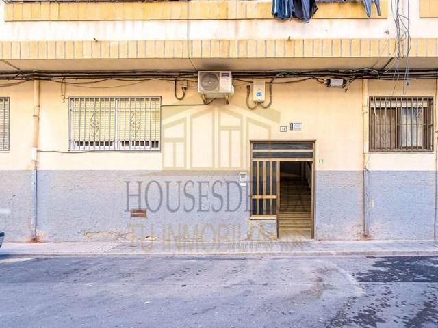 Piso en venta en Elda photo 0