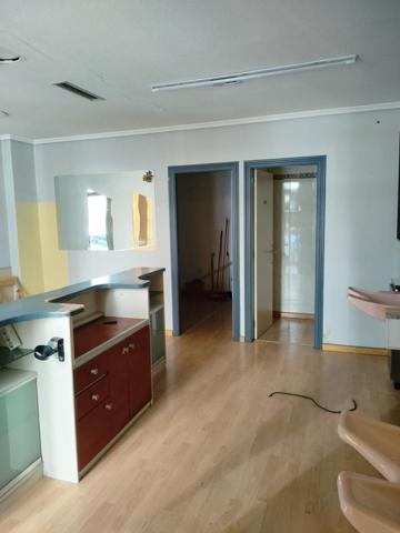 Local comercial en venta en Ponferrada, Centro photo 0