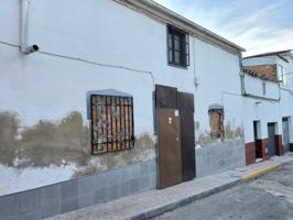 Casa en venta en Mengibar, Mengibar photo 0