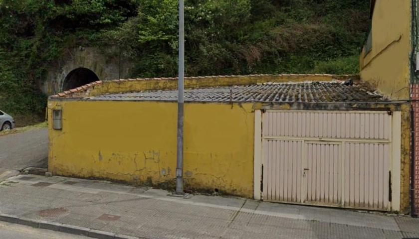 Local comercial en venta en San Martín del Rey Aurelio, Sotrondio photo 0