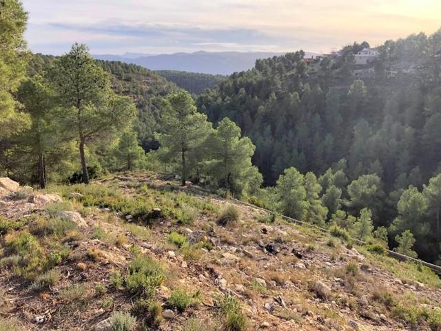 Terreno en venta en Mogente-Moixent, Urbanizacion cumbres de valencia photo 0