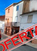 Casa en venta en Valdepeñas de Jaén, Valdepenas De Jaen photo 0