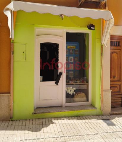 Local comercial en venta en Valdepeñas, Centro photo 0