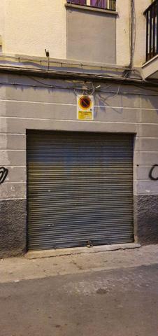 Local comercial en venta en Granada, La Chana photo 0