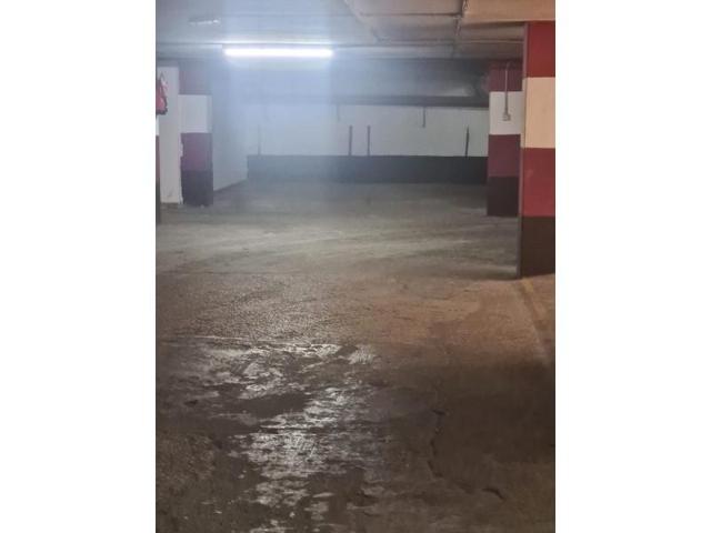 Garaje en venta en Cádiz photo 0