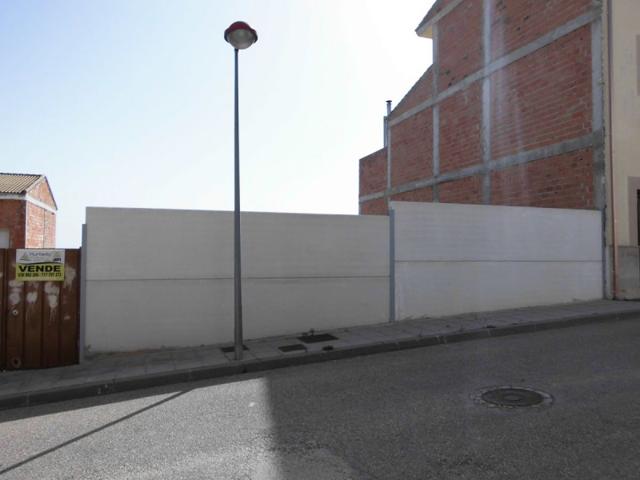 Terreno en venta en Sabiote, Sabiote photo 0