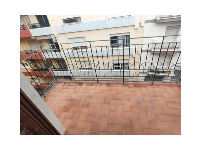 Piso en venta en Oliva photo 0