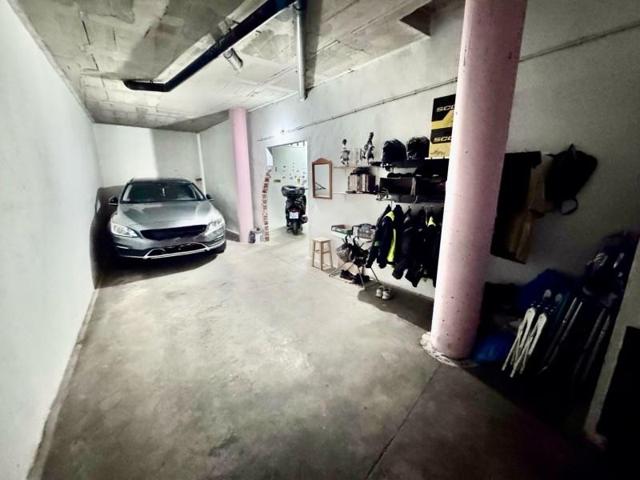 Garaje en venta en Valdepeñas, 1ro De Julio photo 0