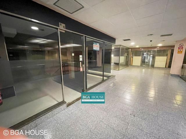 Local comercial en venta en Tarragona, Centro photo 0