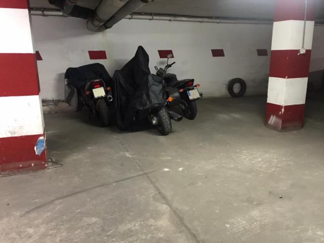 Garaje en venta en Cádiz, Cadiz photo 0