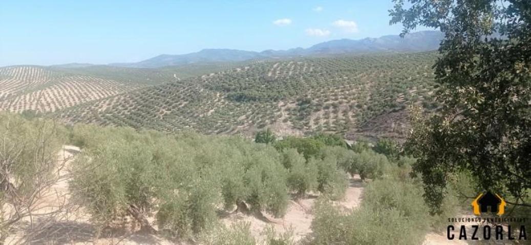 Terreno en venta en Cazorla, Cazorla photo 0
