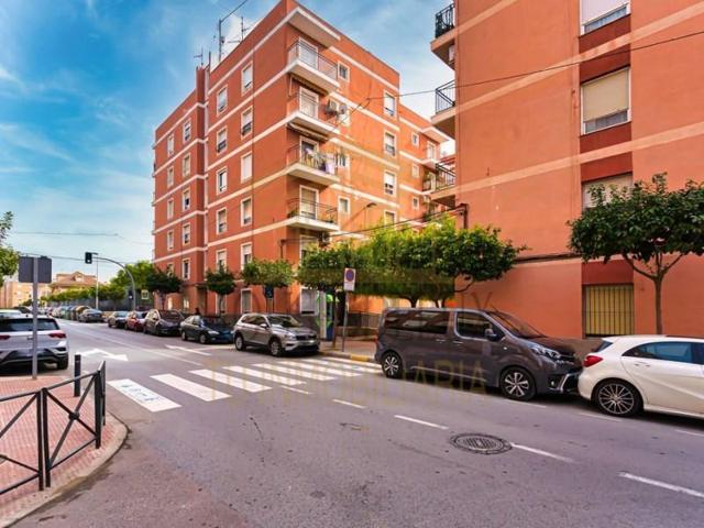 Piso en venta en Crevillent, Crevillent photo 0