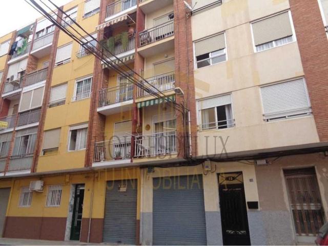 Piso en venta en Petrer photo 0