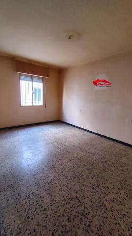 Piso en venta en Bailén, Bailen photo 0