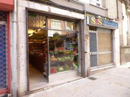 Local comercial en venta en Avilés photo 0