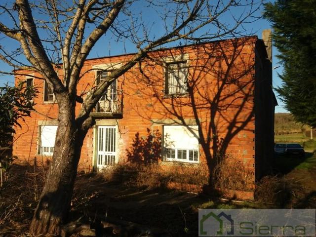 Casa en venta en Sarria photo 0