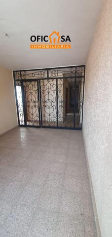 Piso en venta en Bailén, Bailen photo 0