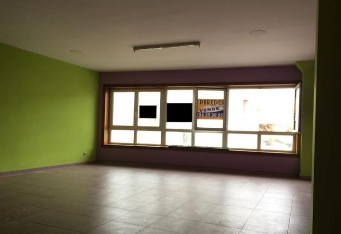 Oficina en venta en Moaña, Centro photo 0