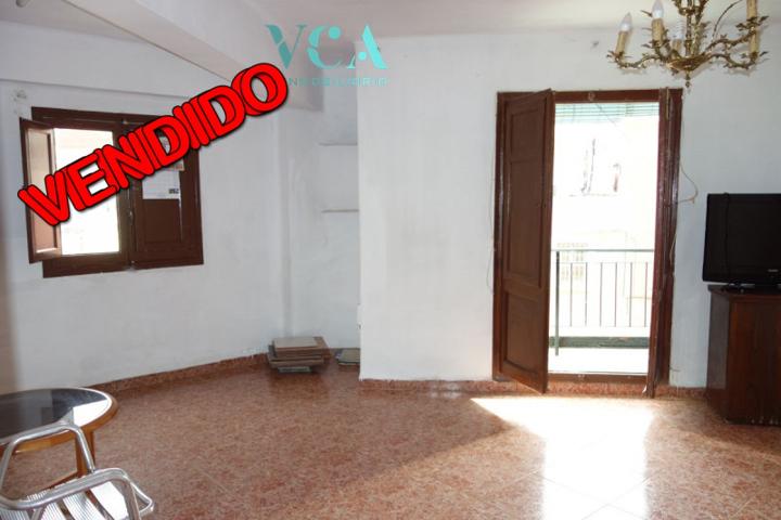 Piso en venta en Manises, Mercado Los Filtros photo 0