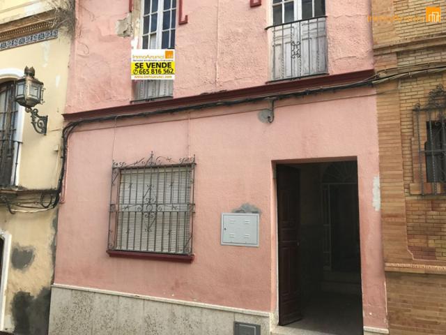 Casa en venta en Morón de la Frontera, Semi-Centro photo 0
