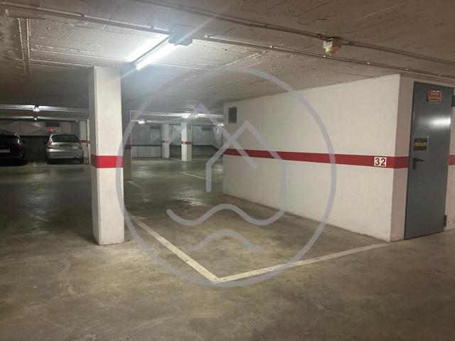 Parking en venta en Palamós photo 0