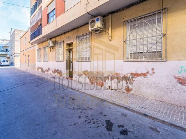 Piso en venta en Elda photo 0