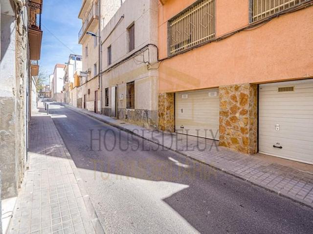 Casa en venta en Crevillent, Crevillent photo 0