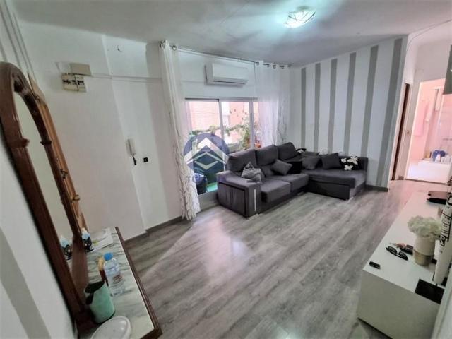 Piso en venta en Almendralejo photo 0