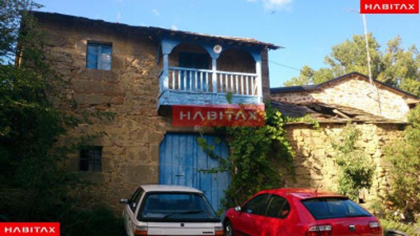 Casa en venta en Palacios de Sanabria, Palacios De Sanabria photo 0