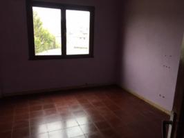 Local comercial en venta en Salas, Salas photo 0