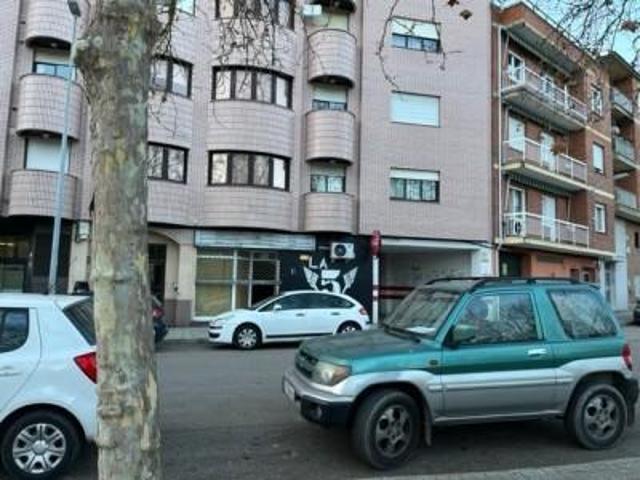 Local comercial en venta en Ponferrada, Centro photo 0
