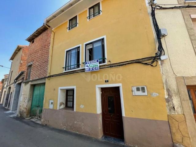 Casa en venta en Castañares de Rioja photo 0