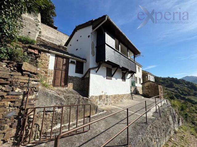 Casa en venta en Aller, Aller photo 0