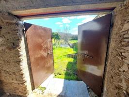 Terreno en venta en Arroyomolinos de León, Arroyomolinos De Leon photo 0