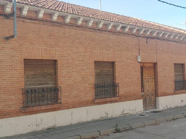 Casas de pueblo en venta en Coca photo 0