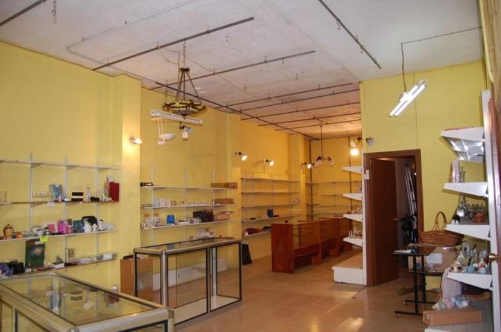 Local comercial en venta en Langreo, Sama photo 0