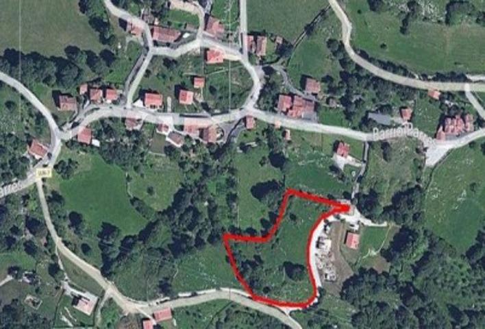 Terreno en venta en Llanes, La Pereda photo 0