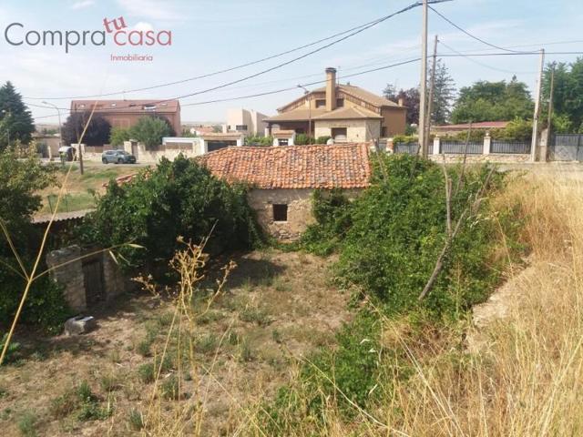Terreno en venta en Segovia, Madrona photo 0