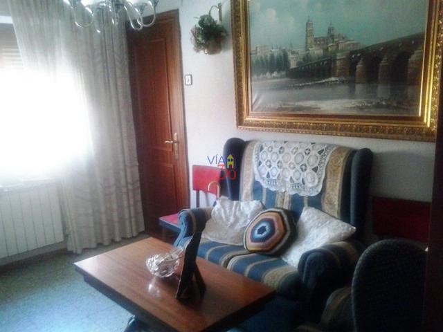 Piso en venta en Salamanca, Barrio - Carmen photo 0