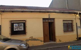 Casa en venta en San Justo de la Vega, San Justo De La Vega photo 0