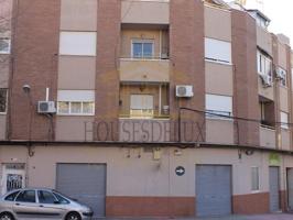 Piso en venta en Petrer photo 0