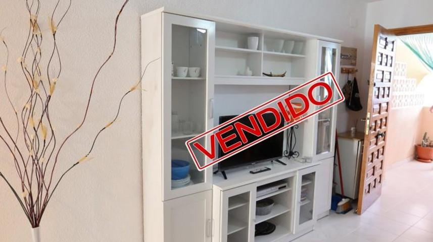 Piso en venta en Guardamar del Segura, Sup 7 photo 0