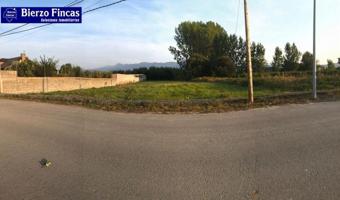 Terreno en venta en Carracedelo, Carracedelo photo 0