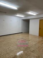 Local comercial en venta en Albaida, Albaida photo 0