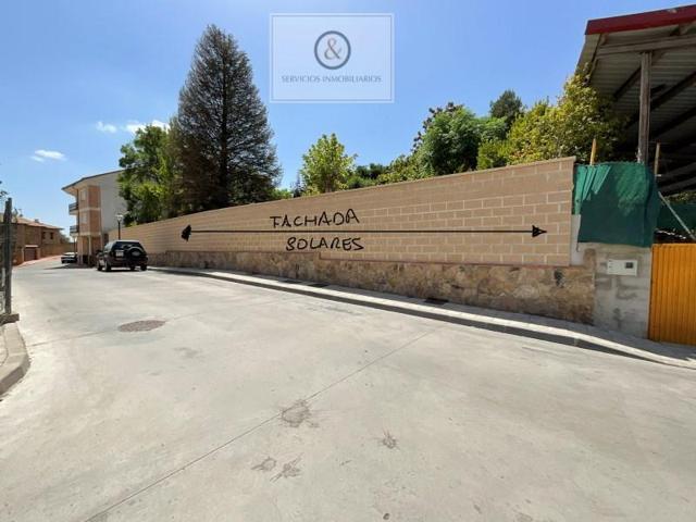 Terreno en venta en Candeleda photo 0