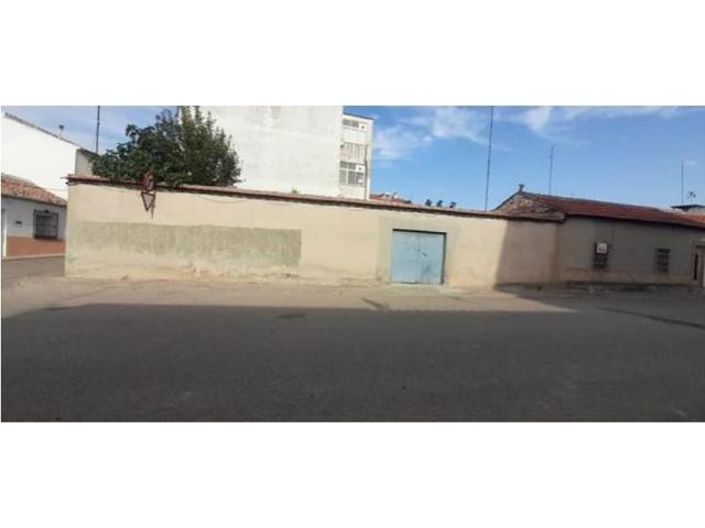 Terreno en venta en Villarrobledo photo 0