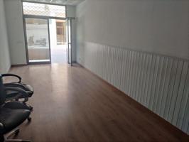 Local comercial en venta en Torrijos, Torrijos photo 0