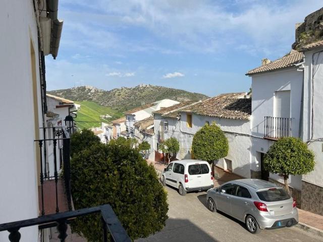 Bungalow en venta en Cañete la Real photo 0