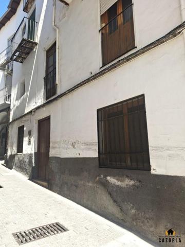 Casa en venta en Cazorla, Cazorla photo 0