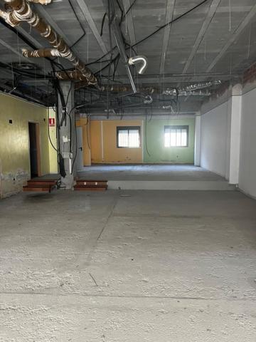 Local comercial en venta en Silleda photo 0